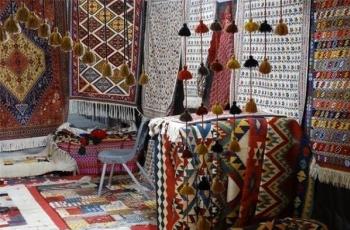 ایجاد بازارچه های دائمی فروش صنایع دستی بانوان در استان ها