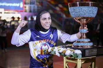 تصاویر جشن قهرمانی پیکان در لیگ فوتسال زنان